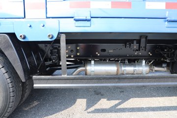 �ɵ��³�V6 2.5L���� 176���� 10�� ��ɲ 4.15�׵��������ῨͼƬ