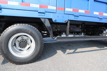 �ɵ��³�V6 2.5L���� 176���� 10�� ��ɲ 4.15�׵��������ῨͼƬ