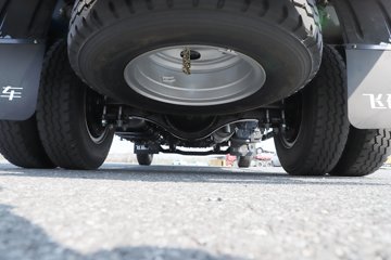 �ɵ��³�V6 2.5L���� 176���� 10�� ��ɲ 4.15�׵��������ῨͼƬ