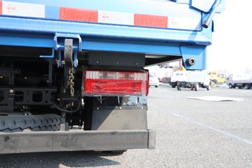 �ɵ��³�V6 2.5L���� 176���� 10�� ��ɲ 4.15�׵��������ῨͼƬ