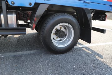 �ɵ��³�V6 2.5L���� 176���� 10�� ��ɲ 4.15�׵��������ῨͼƬ