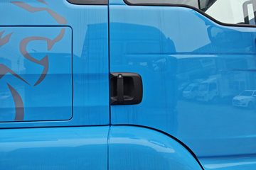 �����ǵ¿�SITRAK G7M 6X4 ���綯ǣ���� ����ʱ��400kWhͼƬ