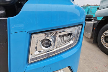 �����ǵ¿�SITRAK G7M 6X4 ���綯ǣ���� ����ʱ��400kWhͼƬ