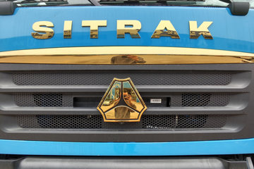 �����ǵ¿�SITRAK G7M 6X4 ���綯ǣ���� ����ʱ��400kWhͼƬ