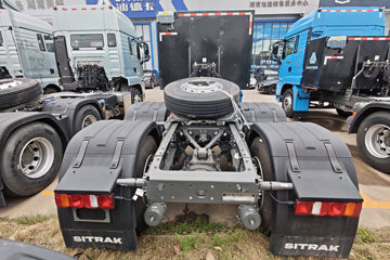 SITRAK G7M&nbsp;电动牵引车外观图片