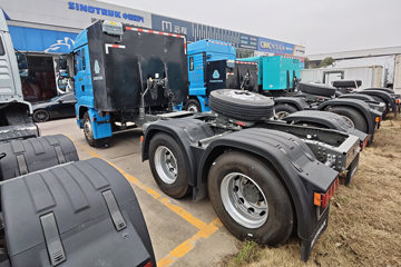 �����ǵ¿�SITRAK G7M 6X4 ���綯ǣ���� ����ʱ��400kWhͼƬ