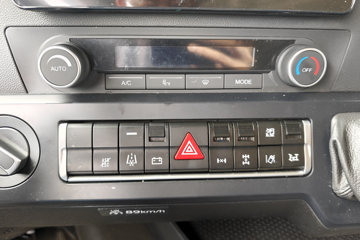 �����ǵ¿�SITRAK G7M 6X4 ���綯ǣ���� ����ʱ��400kWhͼƬ