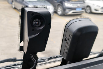 �����ǵ¿�SITRAK G7M 6X4 ���綯ǣ���� ����ʱ��400kWhͼƬ