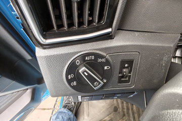 �����ǵ¿�SITRAK G7M 6X4 ���綯ǣ���� ����ʱ��400kWhͼƬ