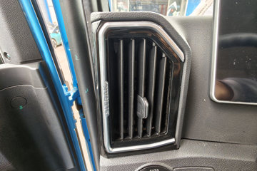 �����ǵ¿�SITRAK G7M 6X4 ���綯ǣ���� ����ʱ��400kWhͼƬ