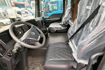 �����ǵ¿�SITRAK G7M 6X4 ���綯ǣ���� ����ʱ��400kWhͼƬ