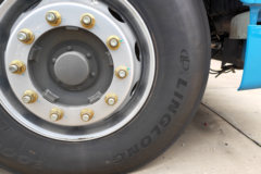 重汽汕德卡SITRAK G7M 6X4 纯电动牵引车 宁德时代400kWh 重汽汕德卡SITRAK G7M 6X4 纯电动牵引车 宁德时代400kWh