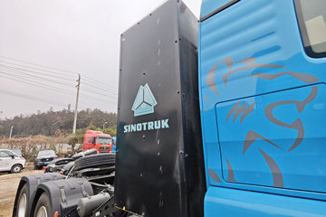 �����ǵ¿�SITRAK G7M 6X4 ���綯ǣ���� ����ʱ��400kWhͼƬ