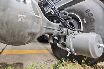 �����ǵ¿�SITRAK G7M 6X4 ���綯ǣ���� ����ʱ��400kWhͼƬ