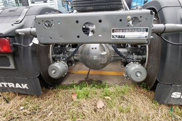 �����ǵ¿�SITRAK G7M 6X4 ���綯ǣ���� ����ʱ��400kWhͼƬ