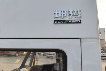 ������������ ��ɲ �߶� 4.15�׵��Ŵ��綯��ʽ�Ῠ ����ʱ��120.27kWhͼƬ
