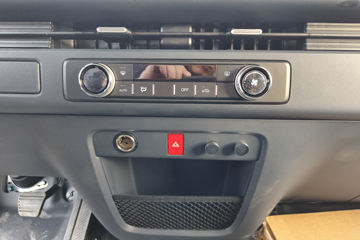������������ ��ɲ �߶� 4.15�׵��Ŵ��綯��ʽ�Ῠ ����ʱ��120.27kWhͼƬ