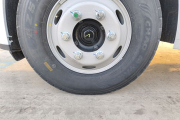 ������������ ��ɲ �߶� 4.15�׵��Ŵ��綯��ʽ�Ῠ ����ʱ��120.27kWhͼƬ
