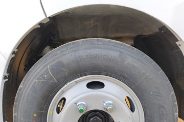 ������������ ��ɲ �߶� 4.15�׵��Ŵ��綯��ʽ�Ῠ ����ʱ��120.27kWhͼƬ