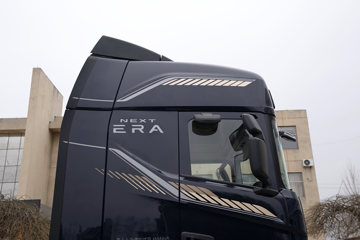 ˹������NEXT ERAϵ�� ���� 500���� 6X4 ǣ����ͼƬ