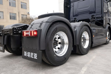 ˹������NEXT ERAϵ�� ���� 500���� 6X4 ǣ����ͼƬ