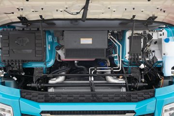���ӥ�� 15L LNG 600���� 6X4 һ�����12�� AMT�Զ��� ǣ����ͼƬ