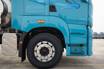 ���ӥ�� 15L LNG 600���� 6X4 һ�����12�� AMT�Զ��� ǣ����ͼƬ