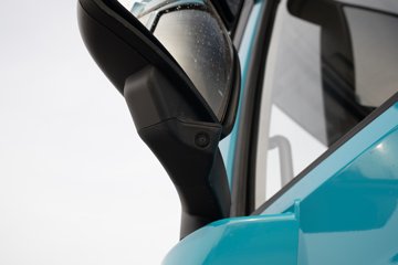 ���ӥ�� 15L LNG 600���� 6X4 һ�����12�� AMT�Զ��� ǣ����ͼƬ