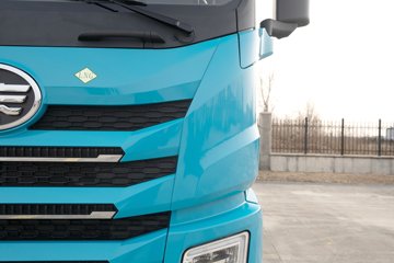 ���ӥ�� 15L LNG 600���� 6X4 һ�����12�� AMT�Զ��� ǣ����ͼƬ