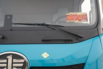 ���ӥ�� 15L LNG 600���� 6X4 һ�����12�� AMT�Զ��� ǣ����ͼƬ