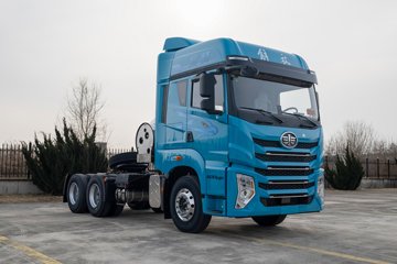 ���ӥ�� 15L LNG 600���� 6X4 һ�����12�� AMT�Զ��� ǣ����ͼƬ