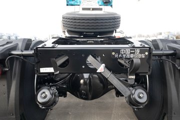 ���ӥ�� 15L LNG 600���� 6X4 һ�����12�� AMT�Զ��� ǣ����ͼƬ
