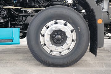 ���ӥ�� 15L LNG 600���� 6X4 һ�����12�� AMT�Զ��� ǣ����ͼƬ