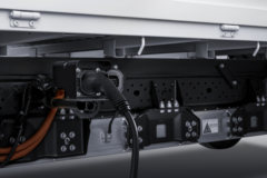 江铃E顺达 液刹 3.89米单排纯电动栏板轻卡 宁德时代77kWh