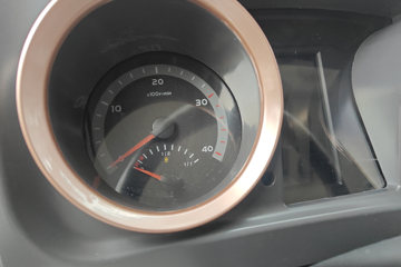 �й�����HOWO ���� 140���� 4.15�׵�����ʽ�Ῠ(������6��)ͼƬ