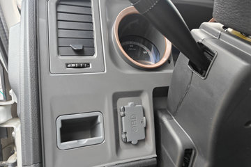 �й�����HOWO ���� 140���� 4.15�׵�����ʽ�Ῠ(������6��)ͼƬ