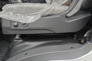 �й�����HOWO ���� 140���� 4.15�׵�����ʽ�Ῠ(������6��)ͼƬ