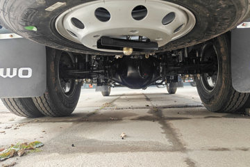 �й�����HOWO ���� 140���� 4.15�׵�����ʽ�Ῠ(������6��)ͼƬ