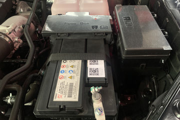 ���� ��� ɽ�ذ� ������ 2.3T���� 177���� �ֶ����� ����˫��Ƥ��ͼƬ