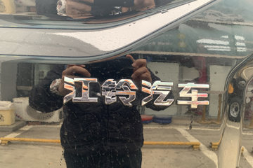 ���� ��� ɽ�ذ� ������ 2.3T���� 177���� �ֶ����� ����˫��Ƥ��ͼƬ