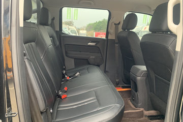 ���� ��� ɽ�ذ� ������ 2.3T���� 177���� �ֶ����� ����˫��Ƥ��ͼƬ