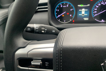 ���� ��� ɽ�ذ� ������ 2.3T���� 177���� �ֶ����� ����˫��Ƥ��ͼƬ