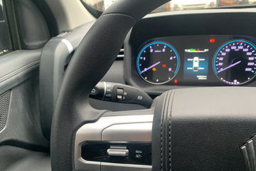 ���� ��� ɽ�ذ� ������ 2.3T���� 177���� �ֶ����� ����˫��Ƥ��ͼƬ