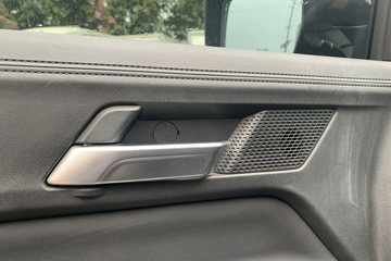 ���� ��� ɽ�ذ� ������ 2.3T���� 177���� �ֶ����� ����˫��Ƥ��ͼƬ