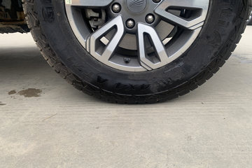 ���� ��� ɽ�ذ� ������ 2.3T���� 177���� �ֶ����� ����˫��Ƥ��ͼƬ