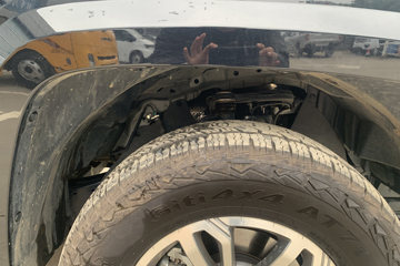 ���� ��� ɽ�ذ� ������ 2.3T���� 177���� �ֶ����� ����˫��Ƥ��ͼƬ