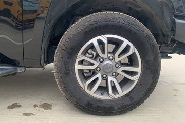 ���� ��� ɽ�ذ� ������ 2.3T���� 177���� �ֶ����� ����˫��Ƥ��ͼƬ