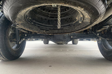 ���� ��� ɽ�ذ� ������ 2.3T���� 177���� �ֶ����� ����˫��Ƥ��ͼƬ