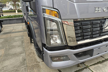 ����HOWOͳ˧ 148���� ��ʿ��6�� 4.15�׵�����ʽ�ῨͼƬ