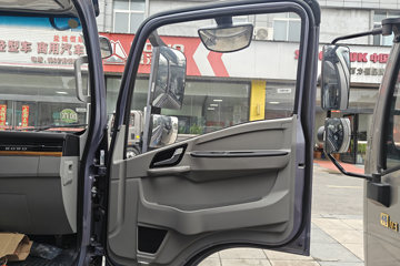 ����HOWOͳ˧ 148���� ��ʿ��6�� 4.15�׵�����ʽ�ῨͼƬ